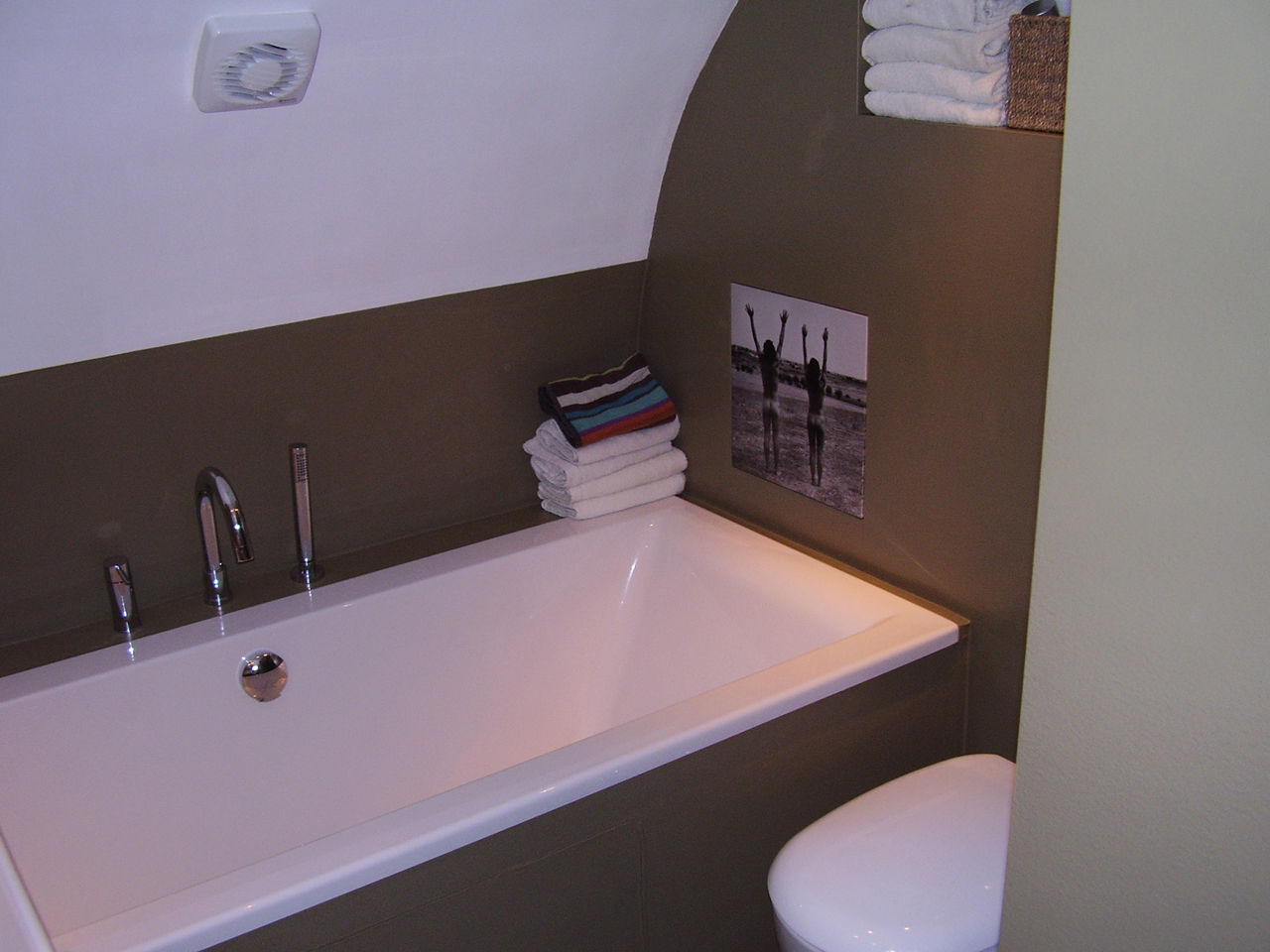 Badkamer in werfkelder aan de leidsekade